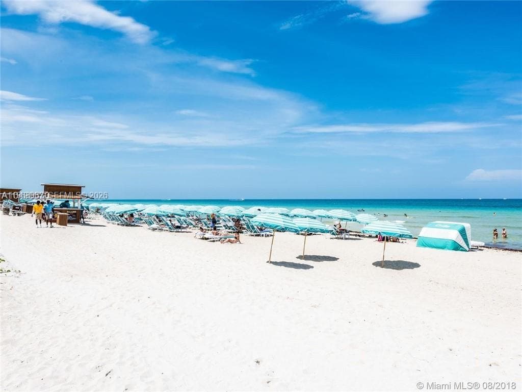 6799 Collins Ave # 301, Miami Beach FL 33141 — 33