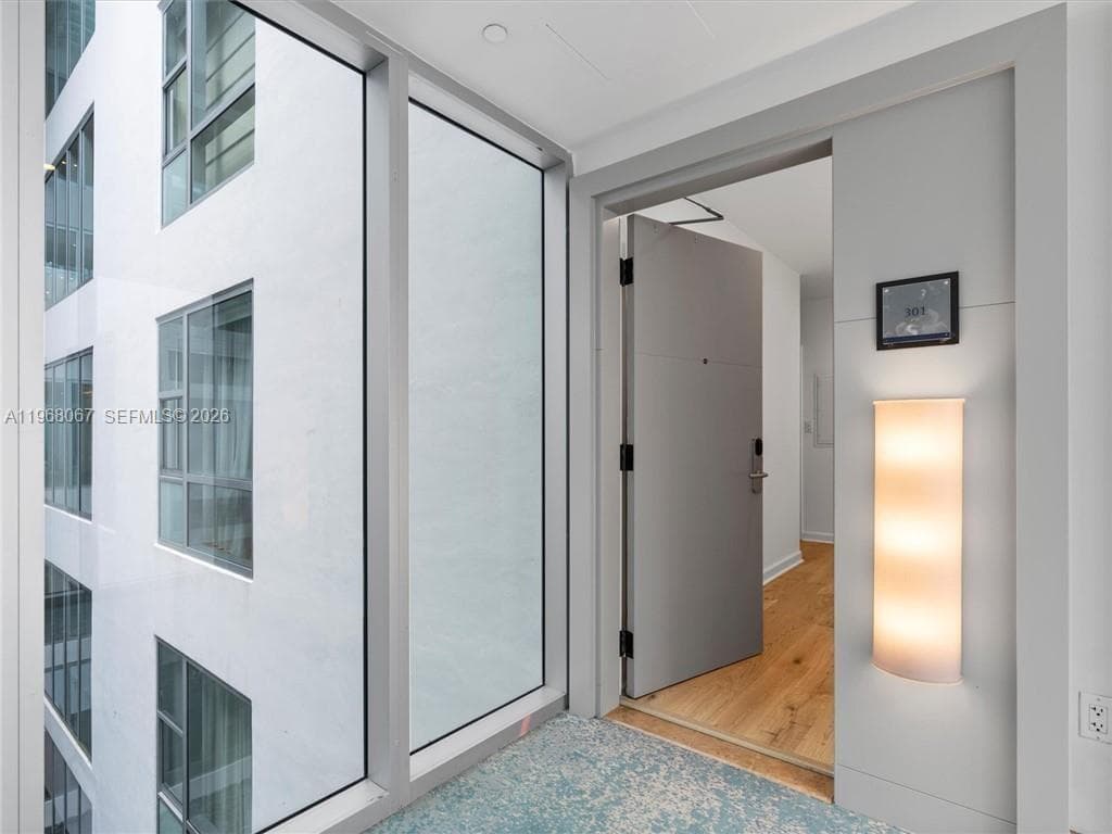 6799 Collins Ave # 301, Miami Beach FL 33141 — 4