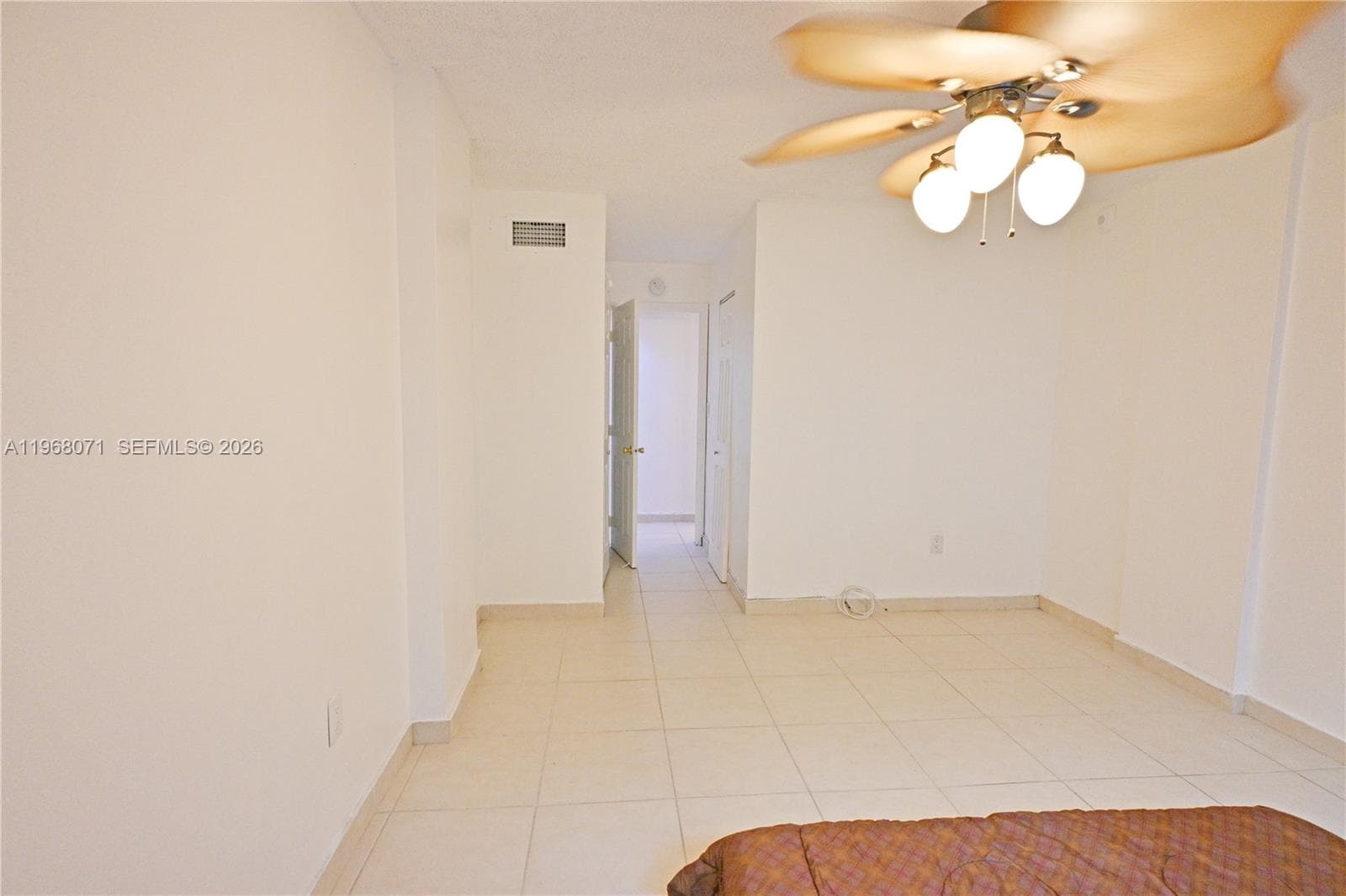 947 Lenox Ave # 203, Miami Beach FL 33139 — 5