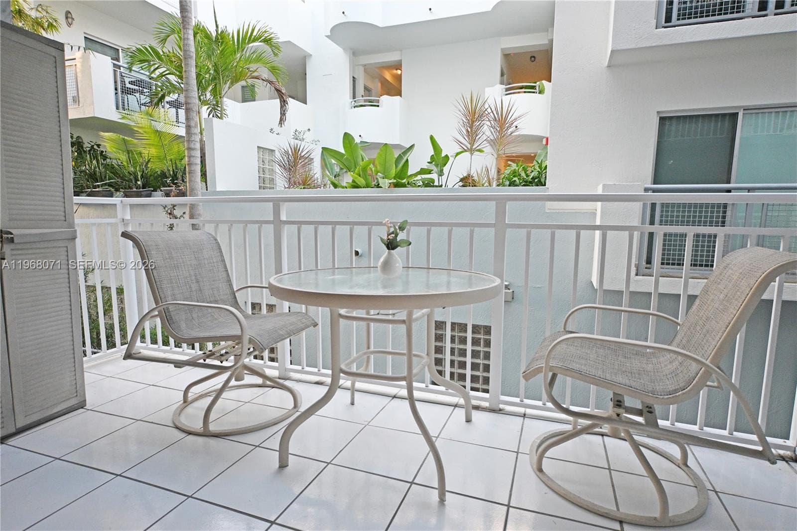 947 Lenox Ave # 203, Miami Beach FL 33139 — 11