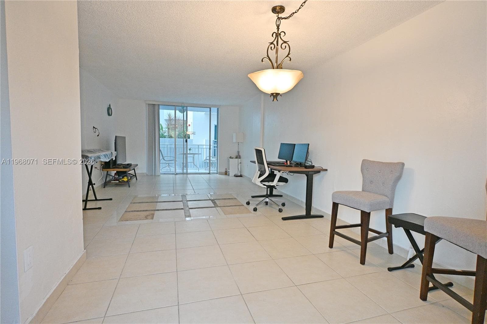 947 Lenox Ave # 203, Miami Beach FL 33139 — 8