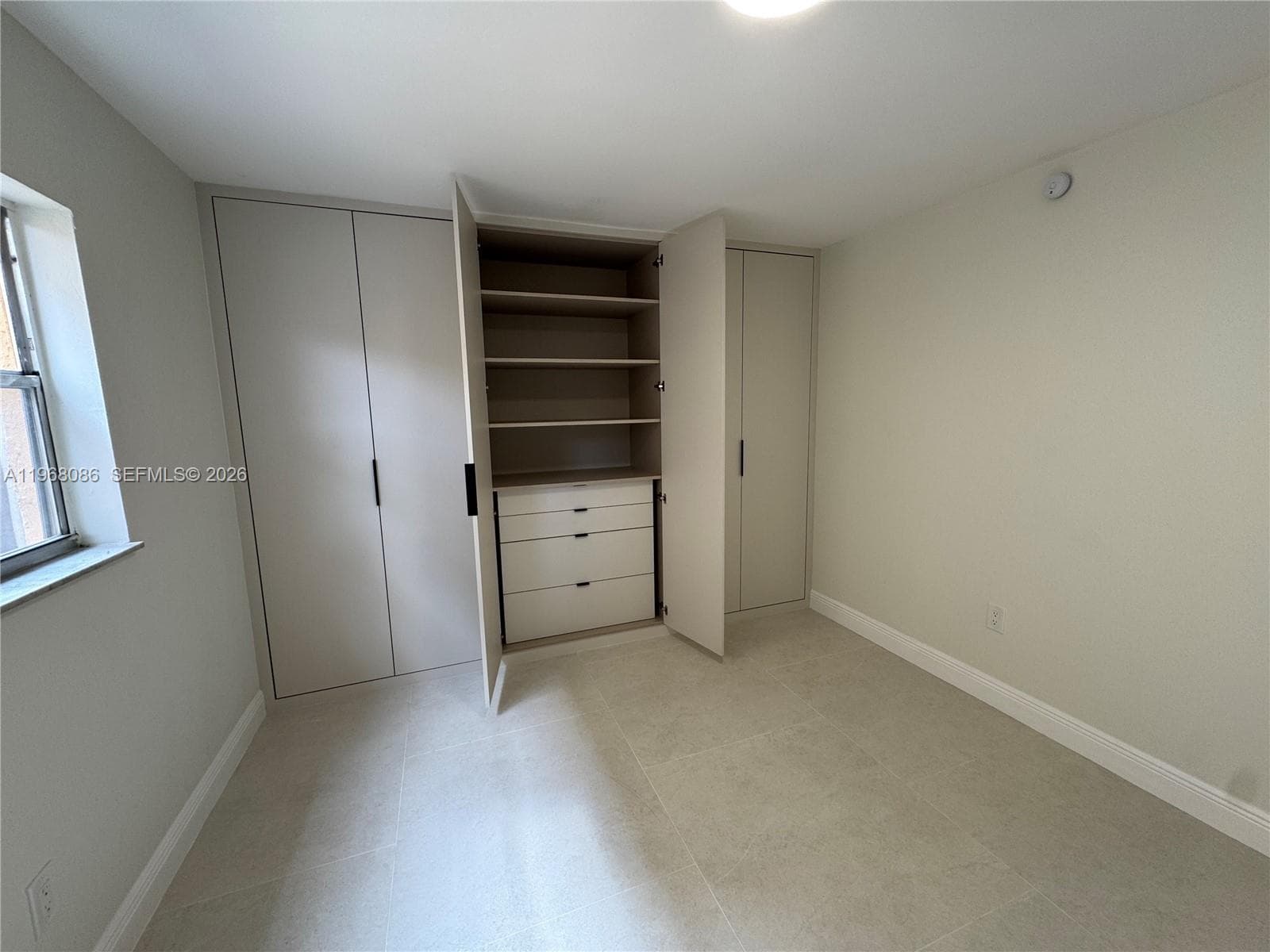 1900 W 54th St # 219, Hialeah FL 33012 — 7