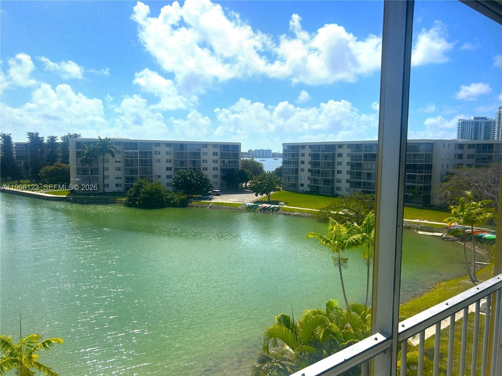 2851 Leonard Dr # J502, Aventura FL 33160 — 1