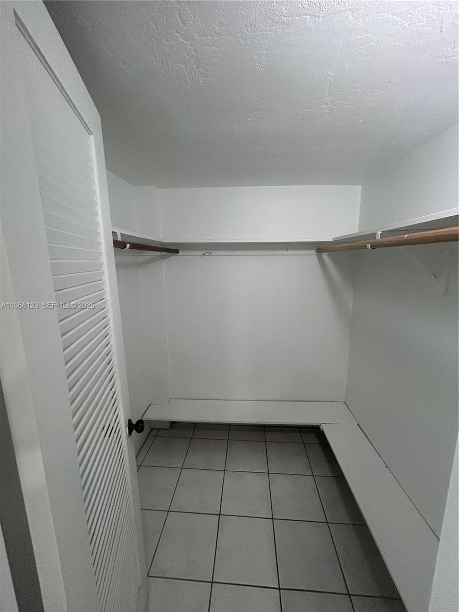2851 Leonard Dr # J502, Aventura FL 33160 — 15