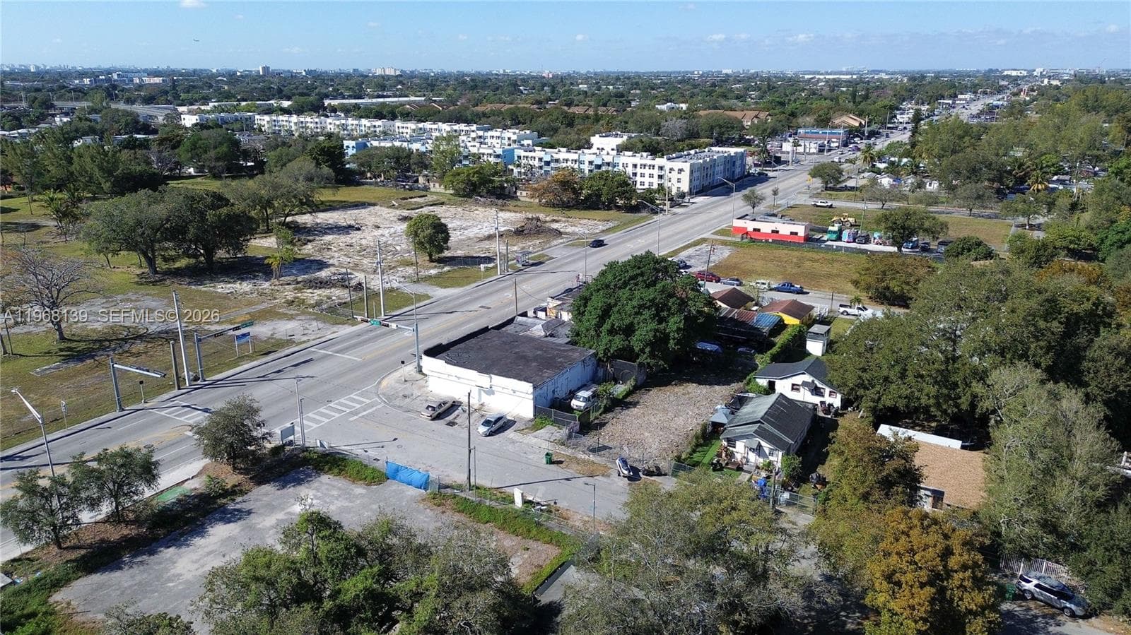 1067 NW 79th St, Miami FL 33150 — 10