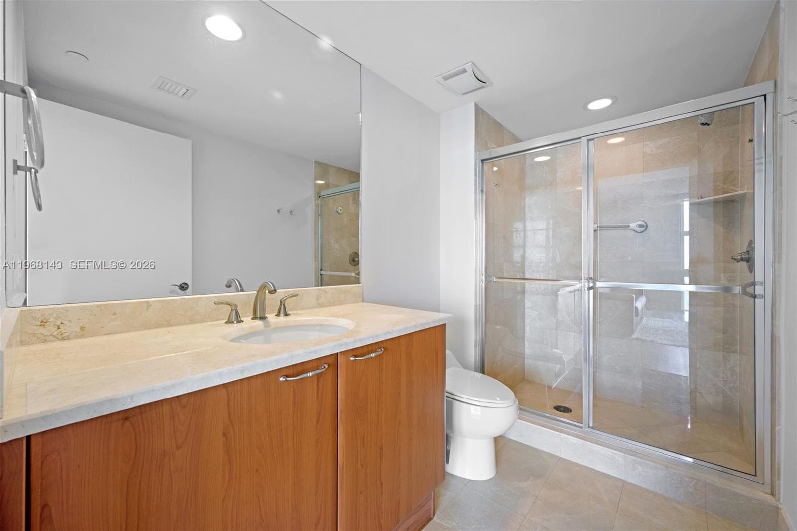 3301 NE 183 # 2209, Aventura FL 33160 — 20