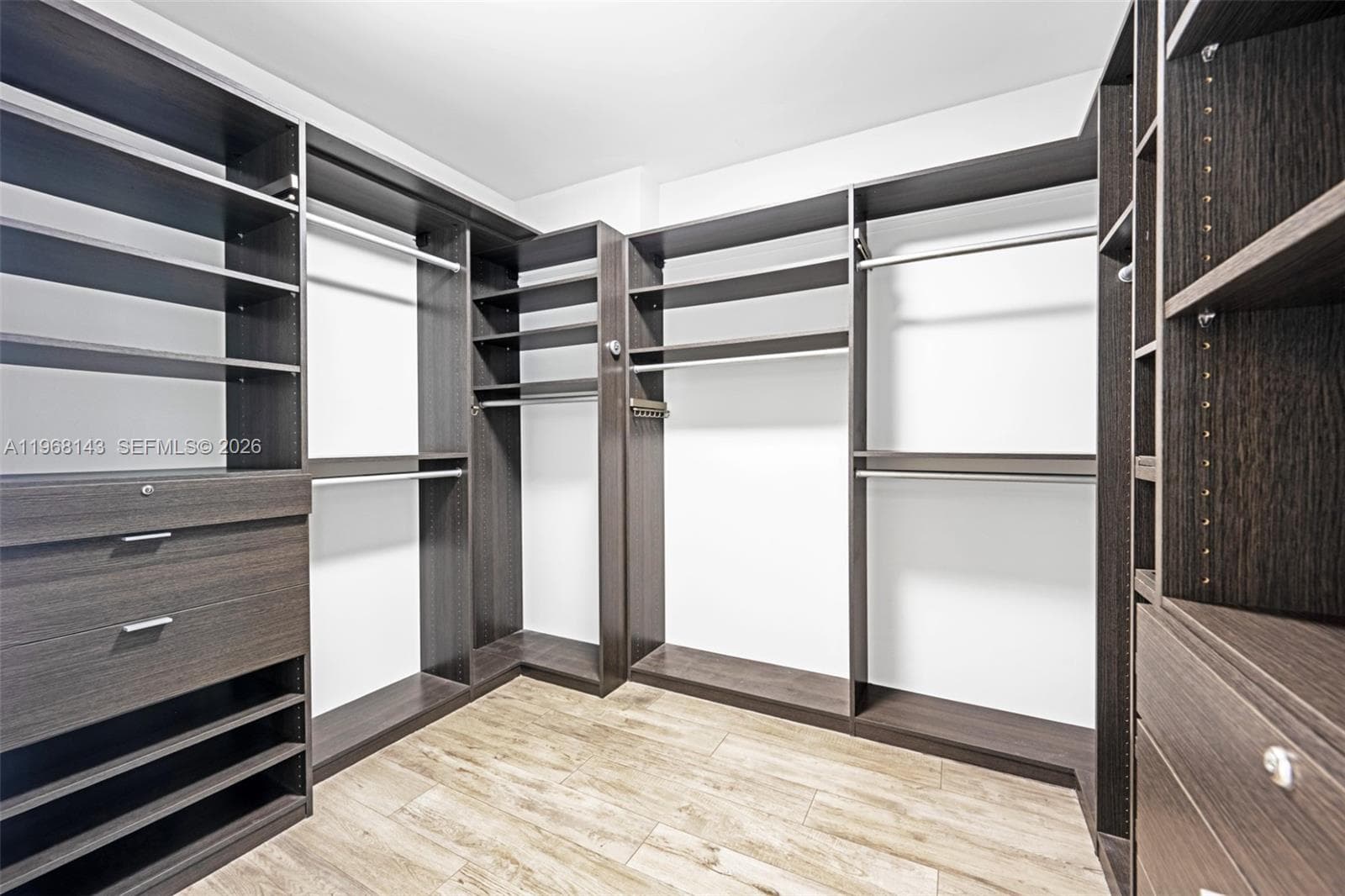3301 NE 183 # 2209, Aventura FL 33160 — 15