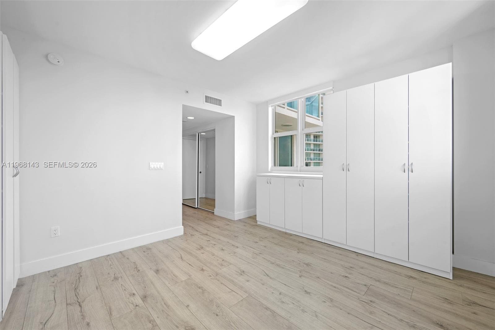 3301 NE 183 # 2209, Aventura FL 33160 — 19