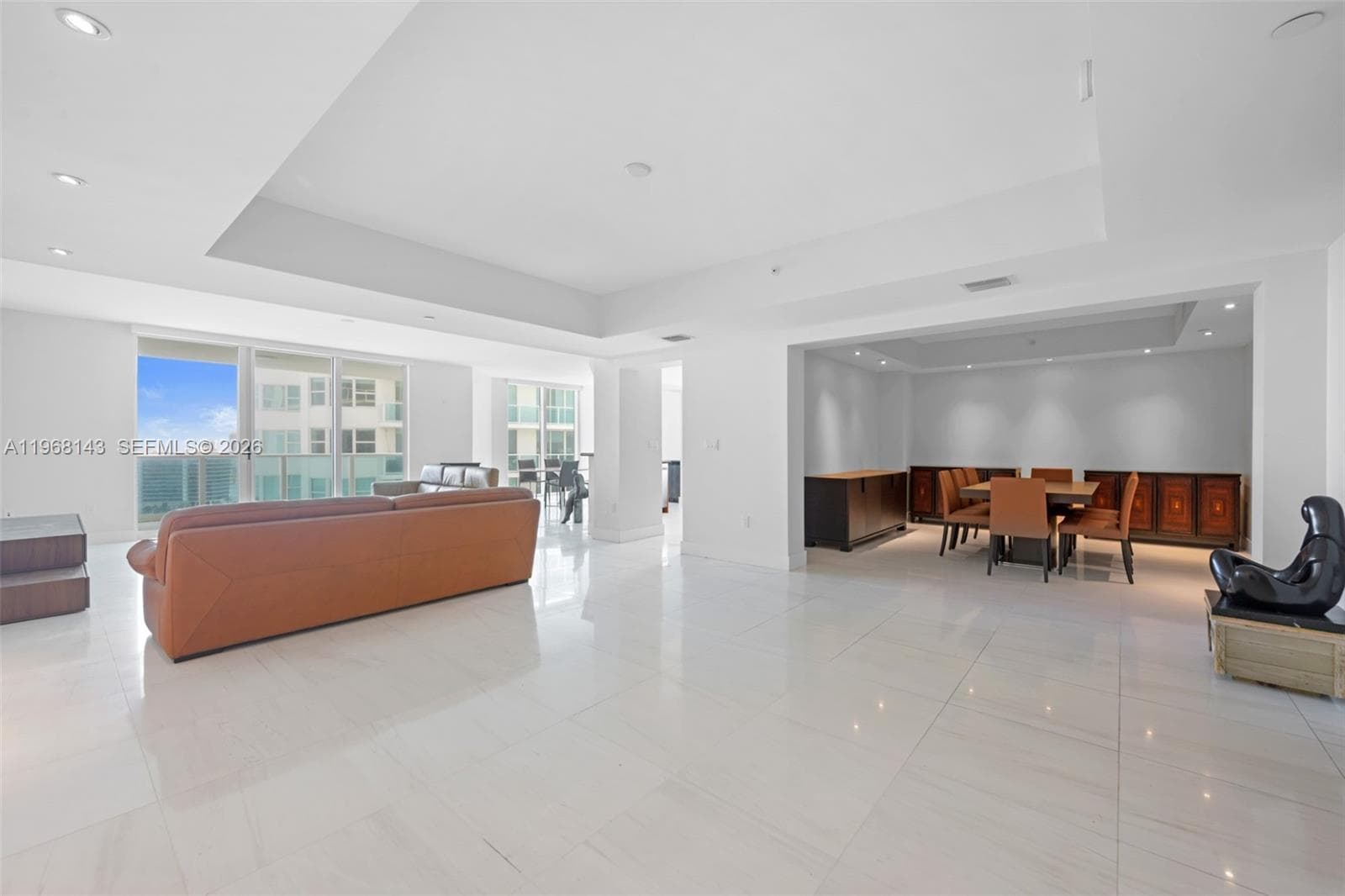 3301 NE 183 # 2209, Aventura FL 33160 — 8
