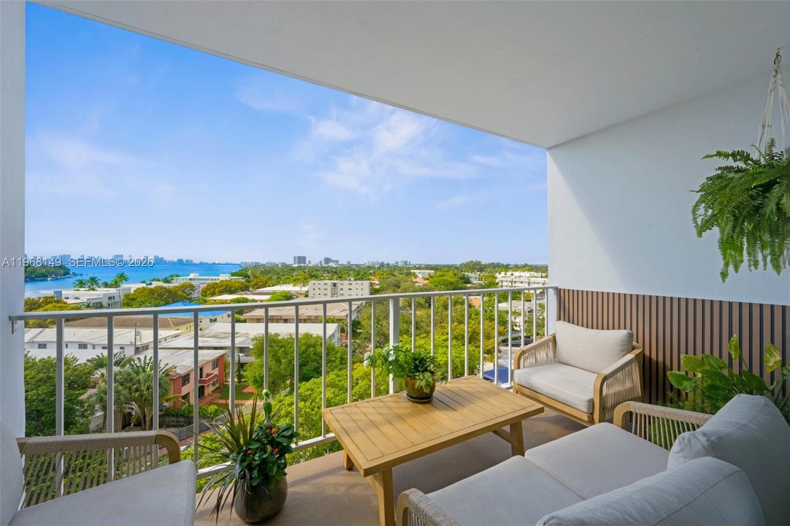 6900 Bay Dr # 8A, Miami Beach FL 33141 — 3