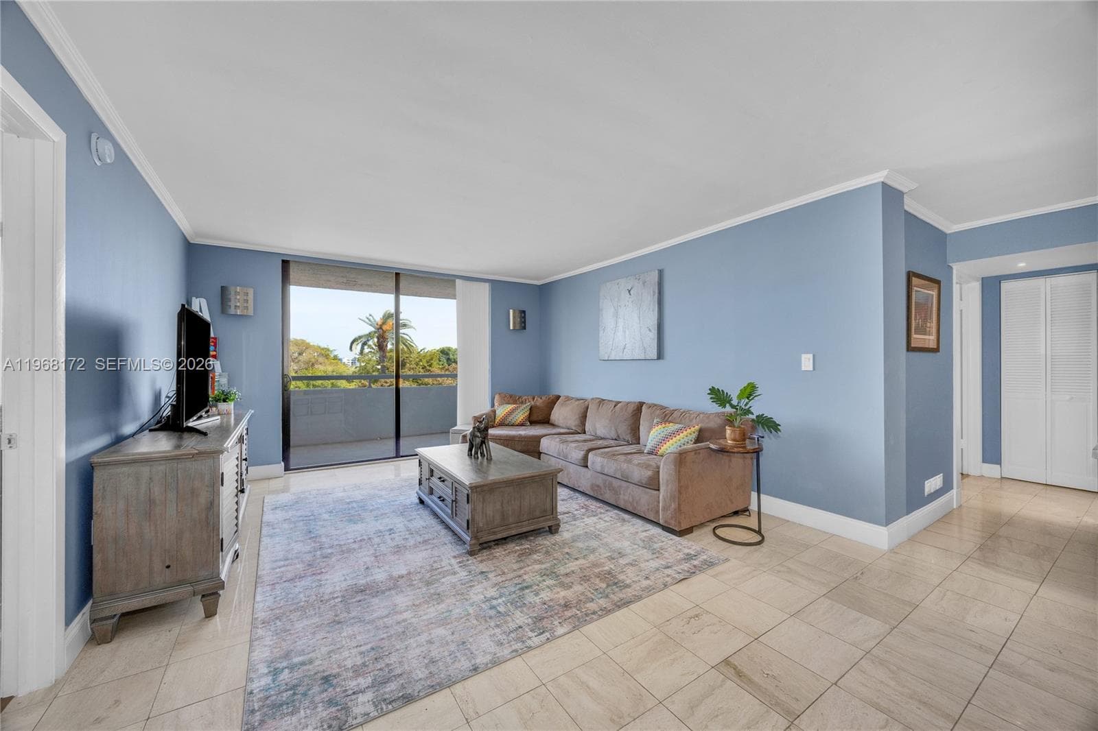 7300 Wayne Ave # 405, Miami Beach FL 33141 — 2