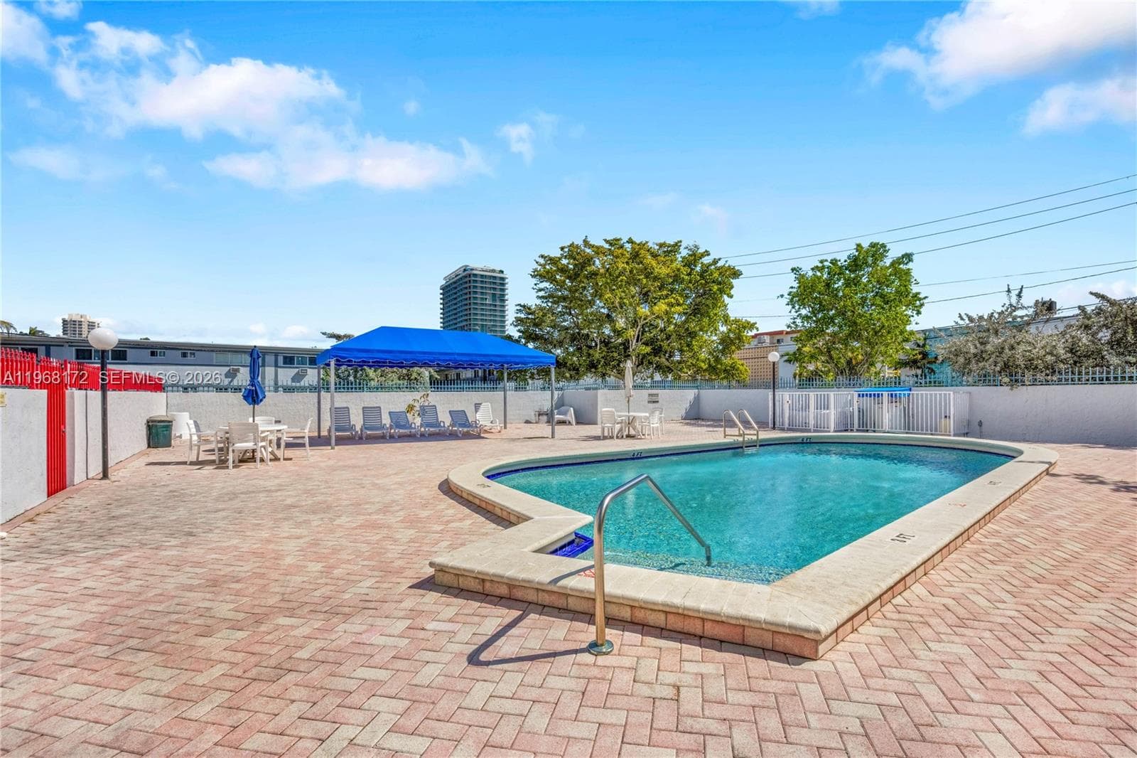7300 Wayne Ave # 405, Miami Beach FL 33141 — 13