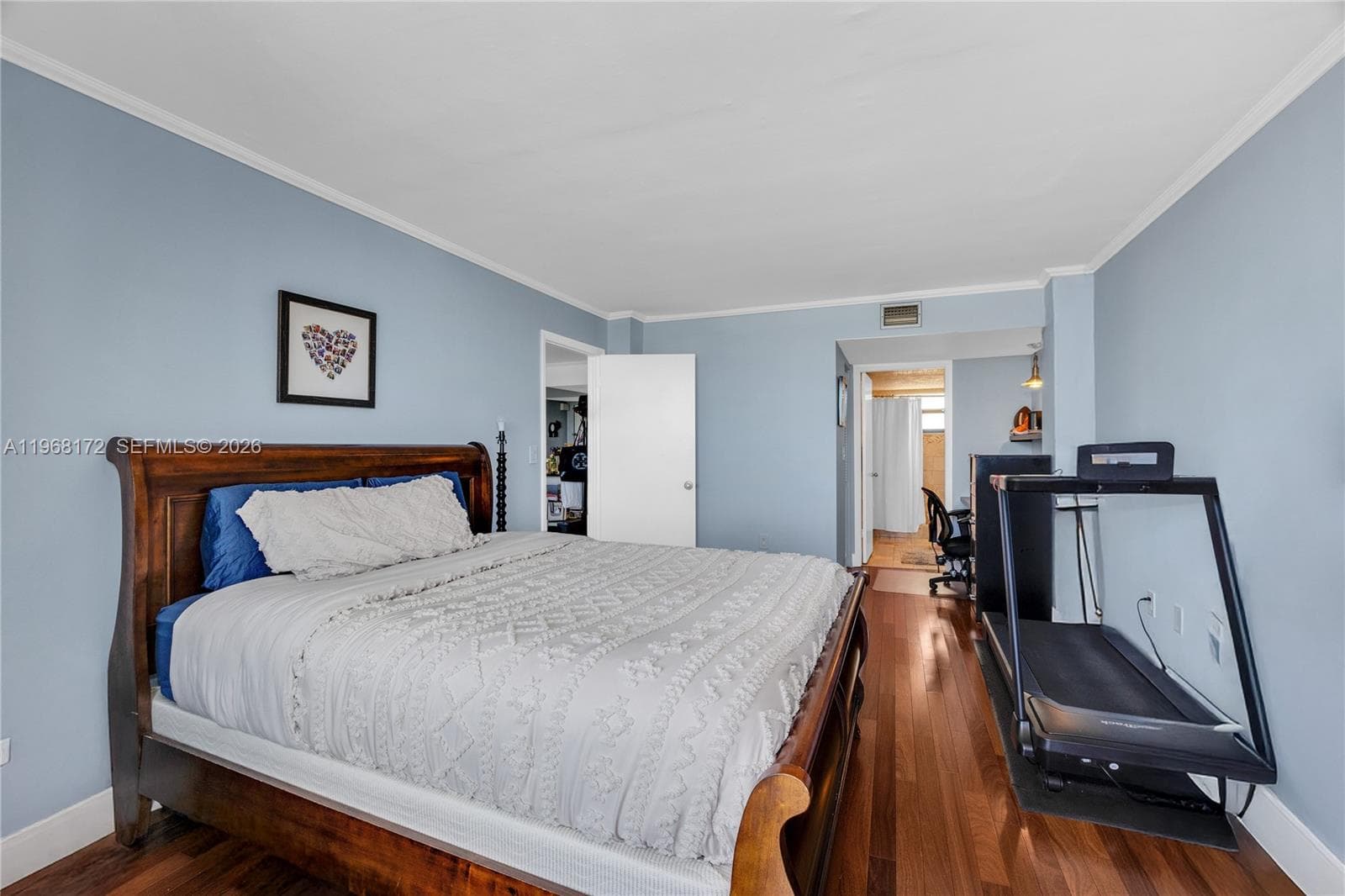7300 Wayne Ave # 405, Miami Beach FL 33141 — 16