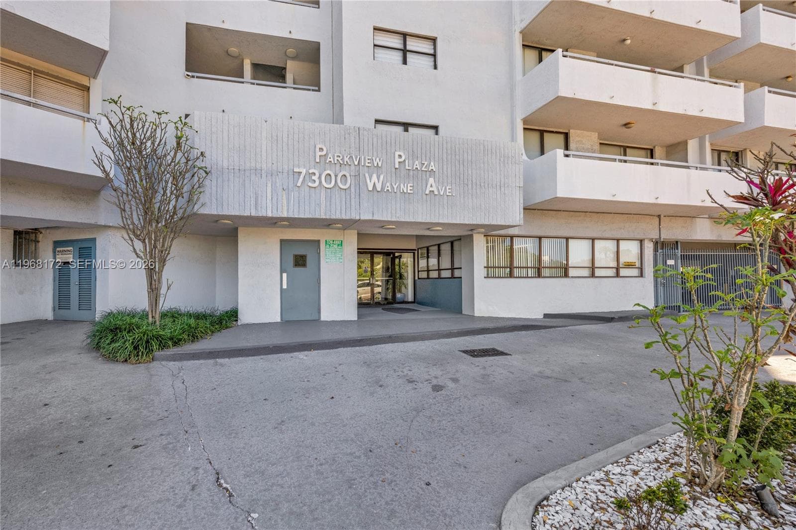 7300 Wayne Ave # 405, Miami Beach FL 33141 — 22