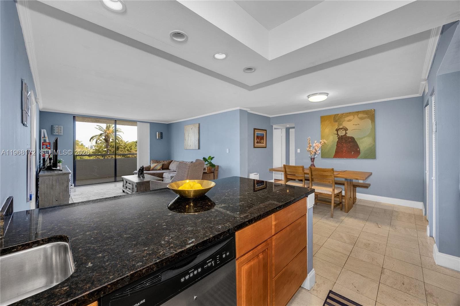 7300 Wayne Ave # 405, Miami Beach FL 33141 — 1