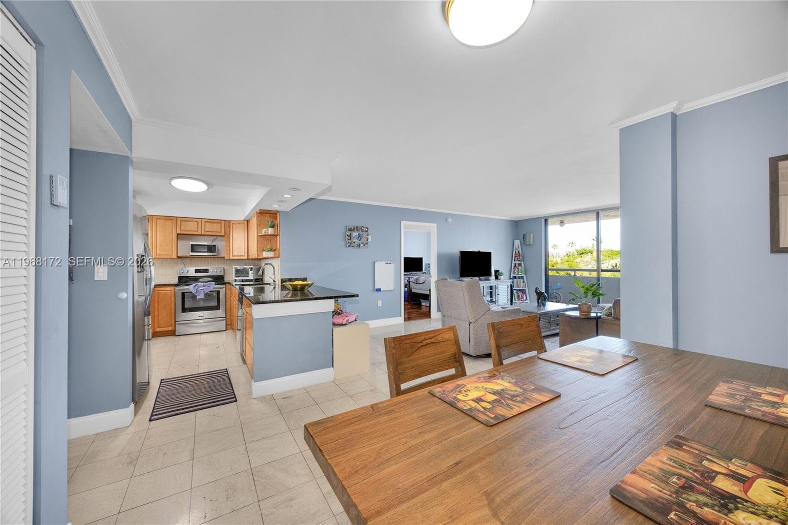 7300 Wayne Ave # 405, Miami Beach FL 33141 — 14