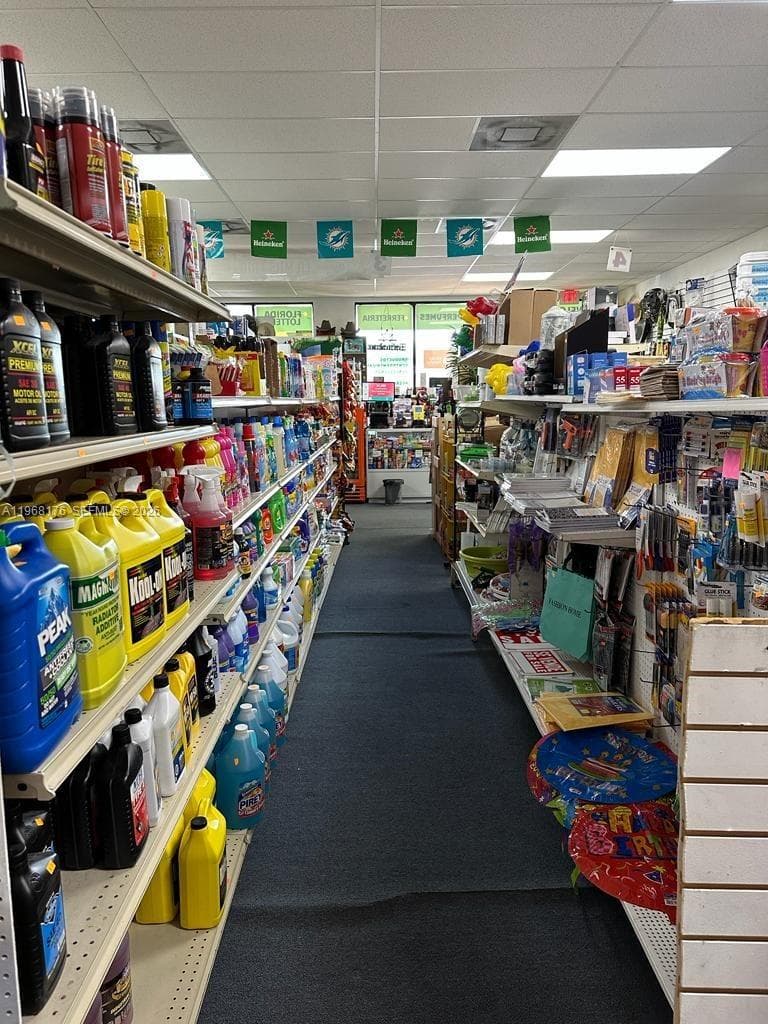 10940 W Flagler st, Miami FL 33174 — 7