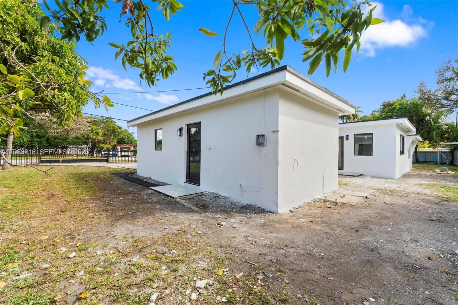 14950 NE 2nd Ave, Miami FL 33161 — 34
