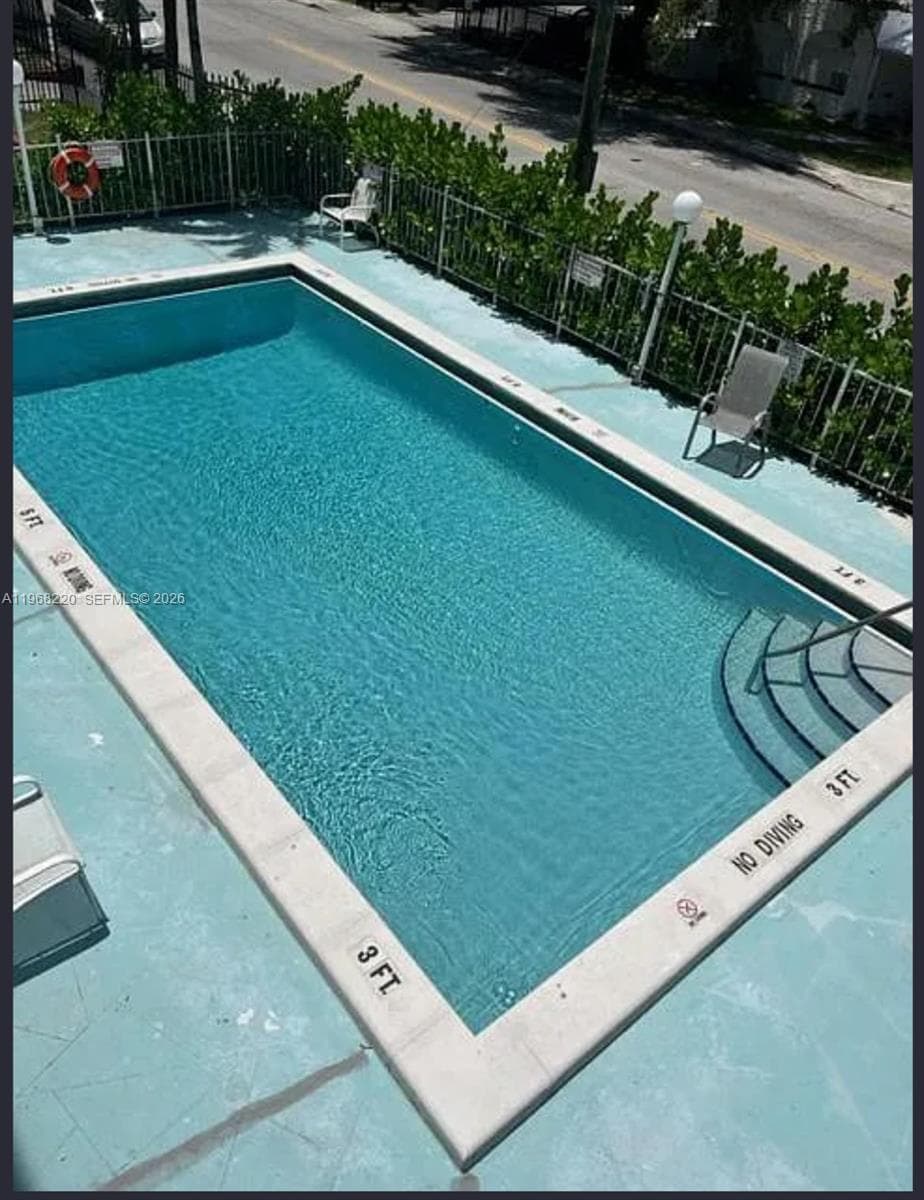 140 NW 14th Ave # 6, Miami FL 33125 — 10