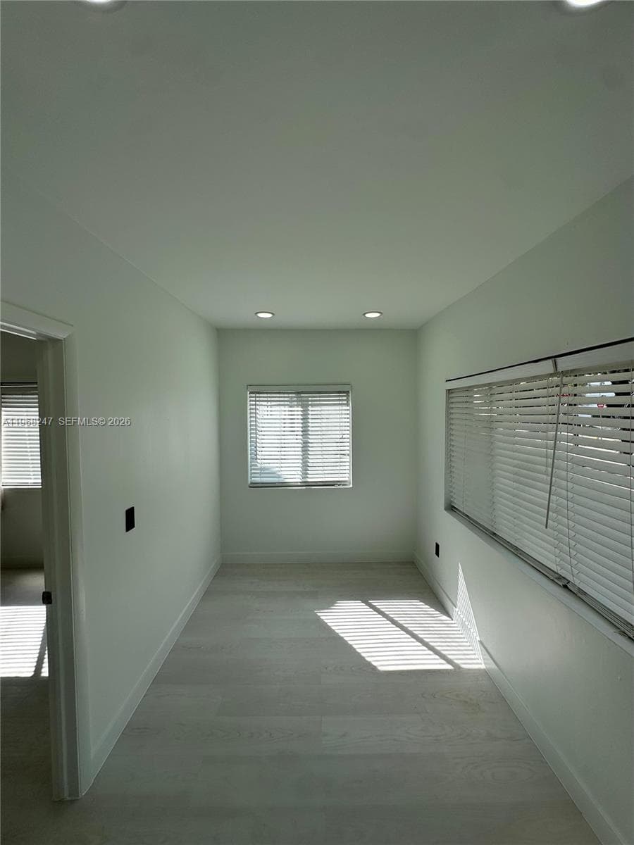109 NW 6th Ave # 5, Miami FL 33128 — 5