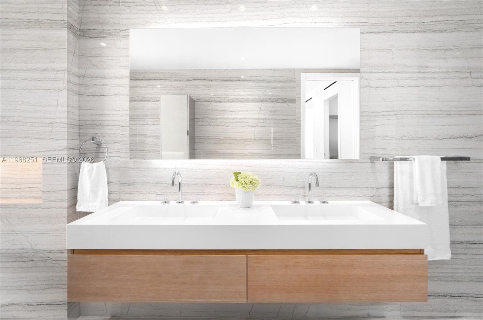 8701 Collins Ave # 606, Miami Beach FL 33154 — 32