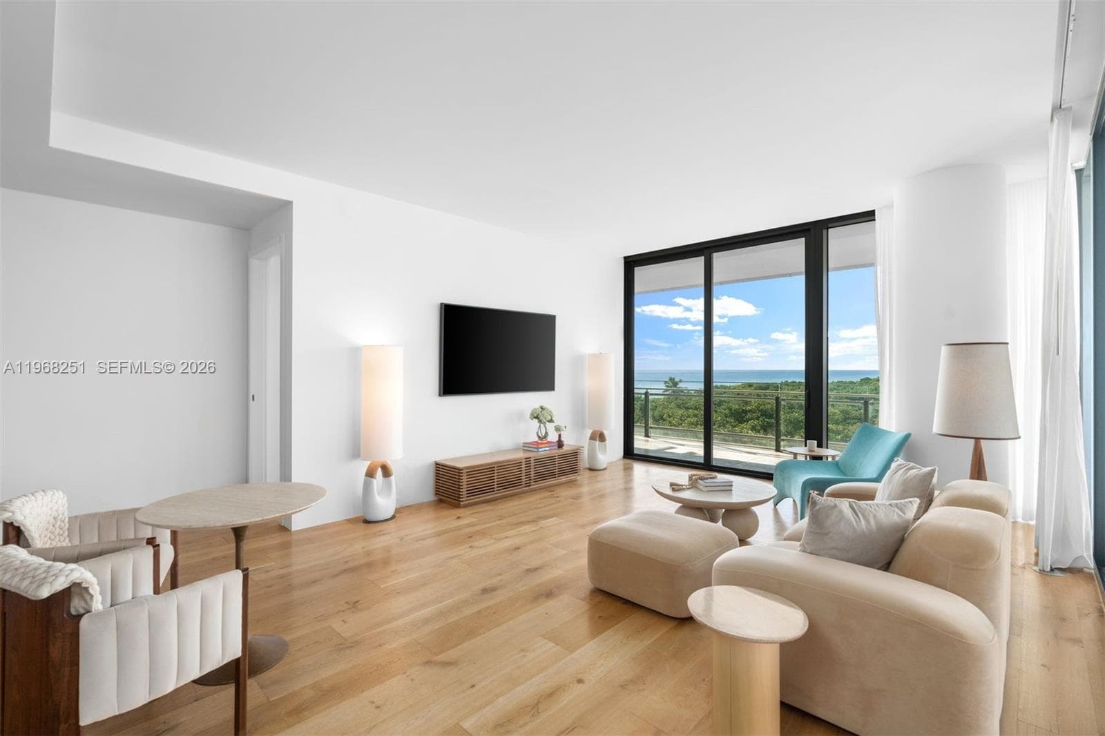8701 Collins Ave # 606, Miami Beach FL 33154 — 18