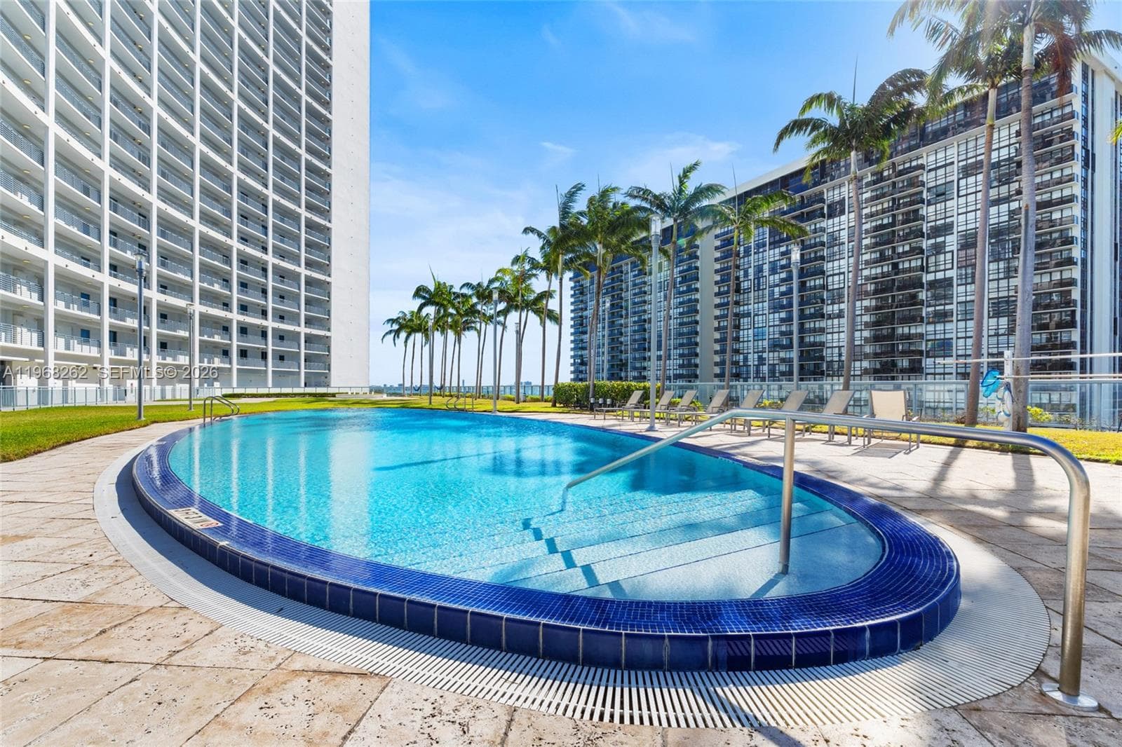601 NE 36th St # 3407, Miami FL 33137 — 32