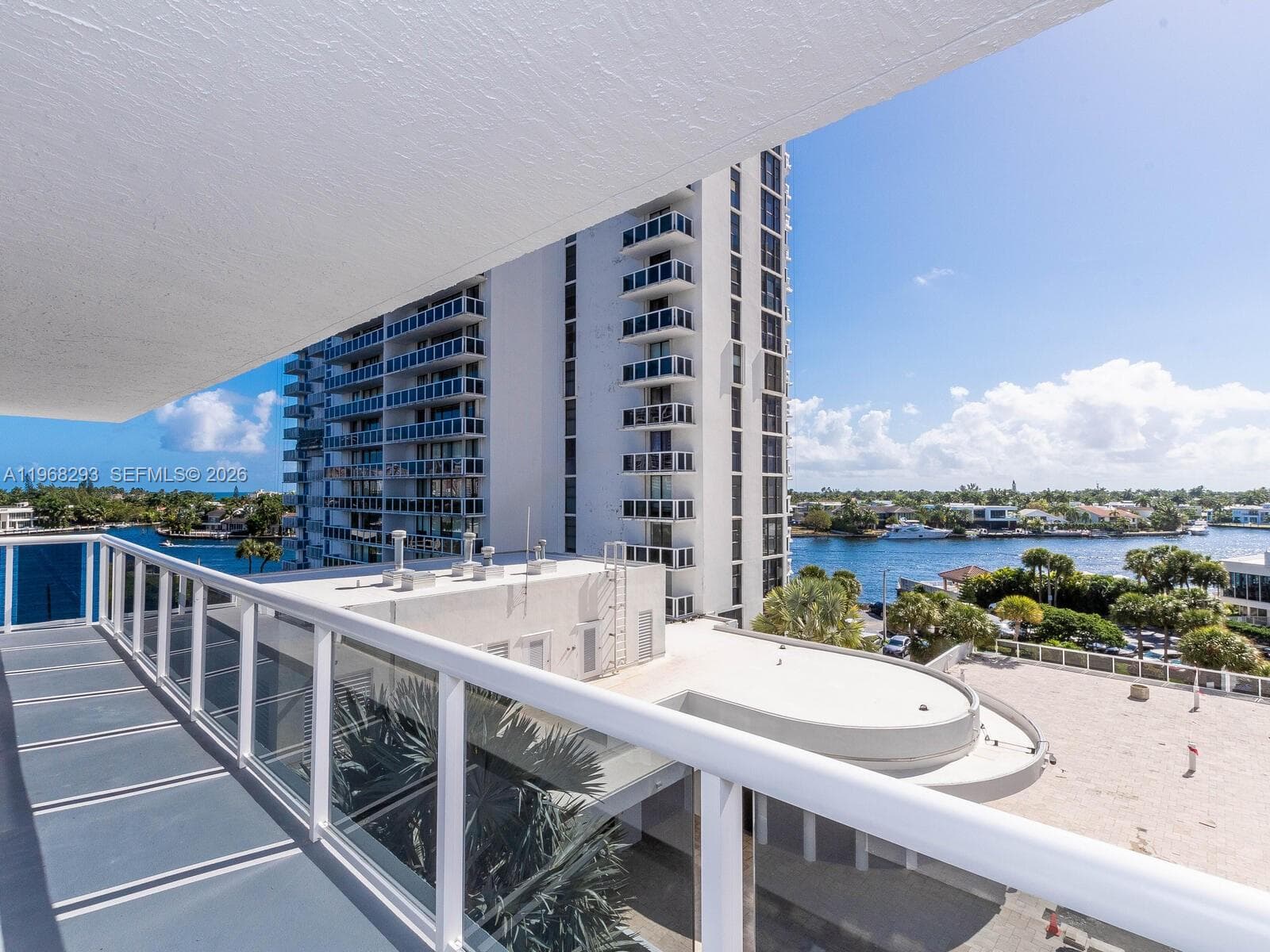 20505 E COUNTRY CLUB DR # 634, Aventura FL 33180 — 35