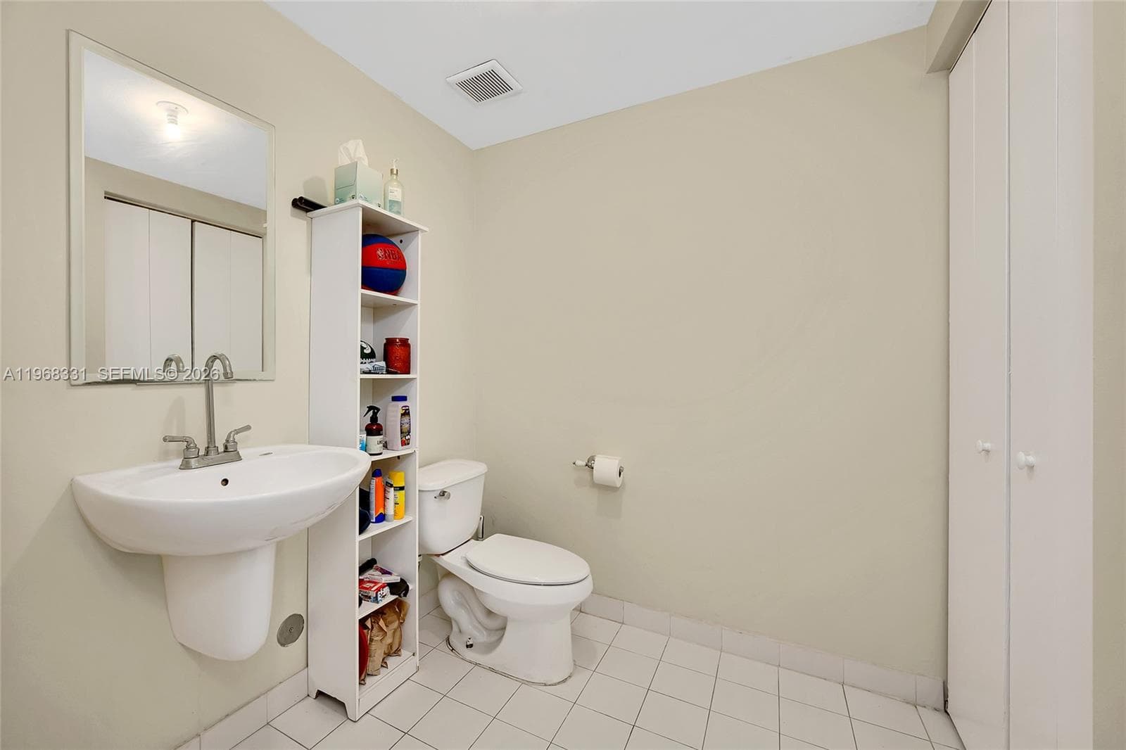 690 SW 1st Ct # 1504, Miami FL 33130 — 13
