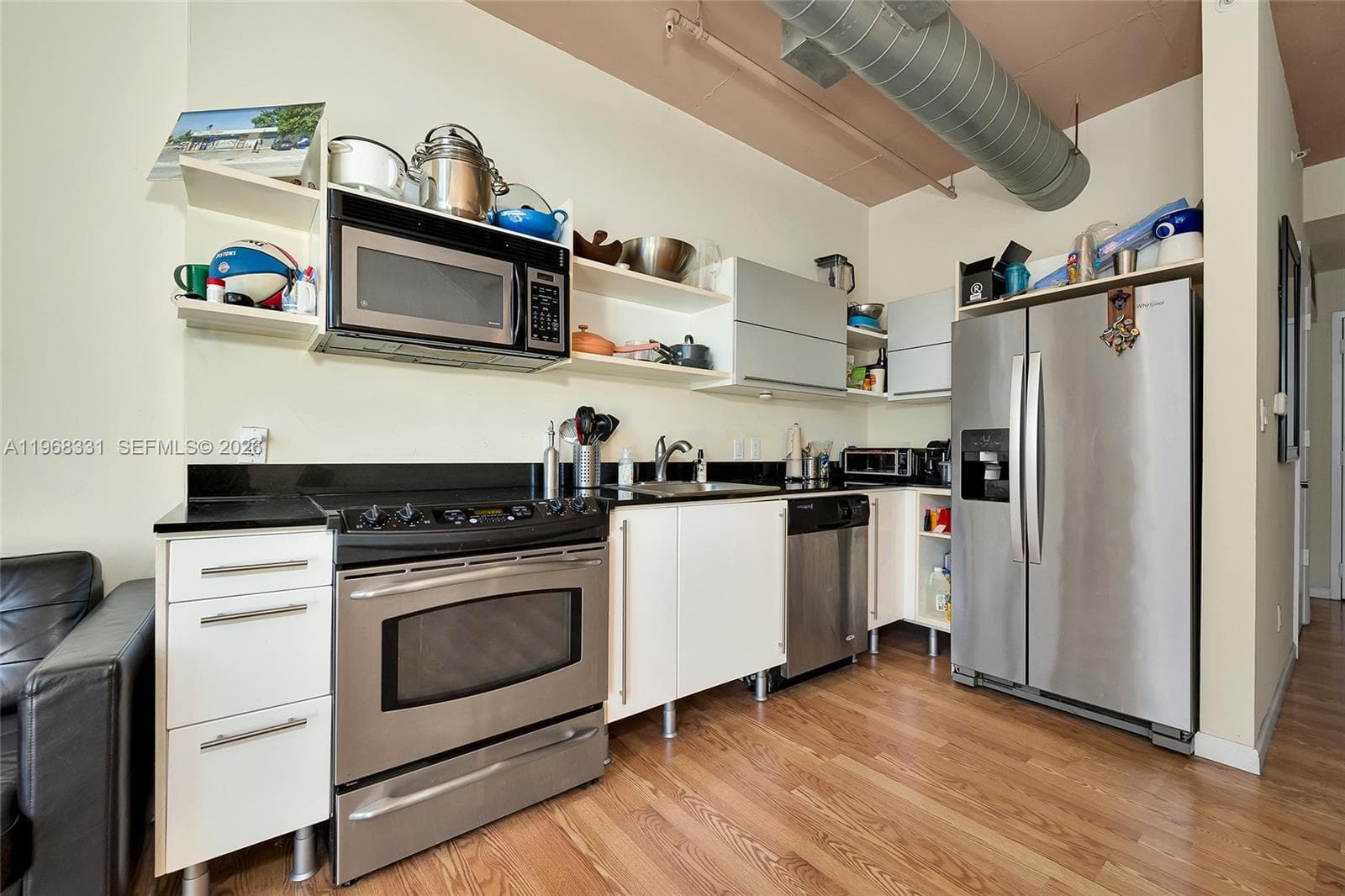 690 SW 1st Ct # 1504, Miami FL 33130 — 3