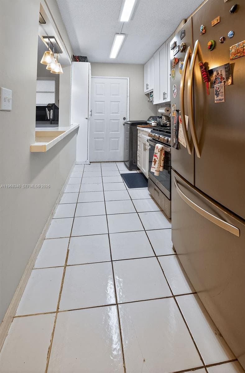 20311 NE 2nd Ave # 15, Miami FL 33179 — 9