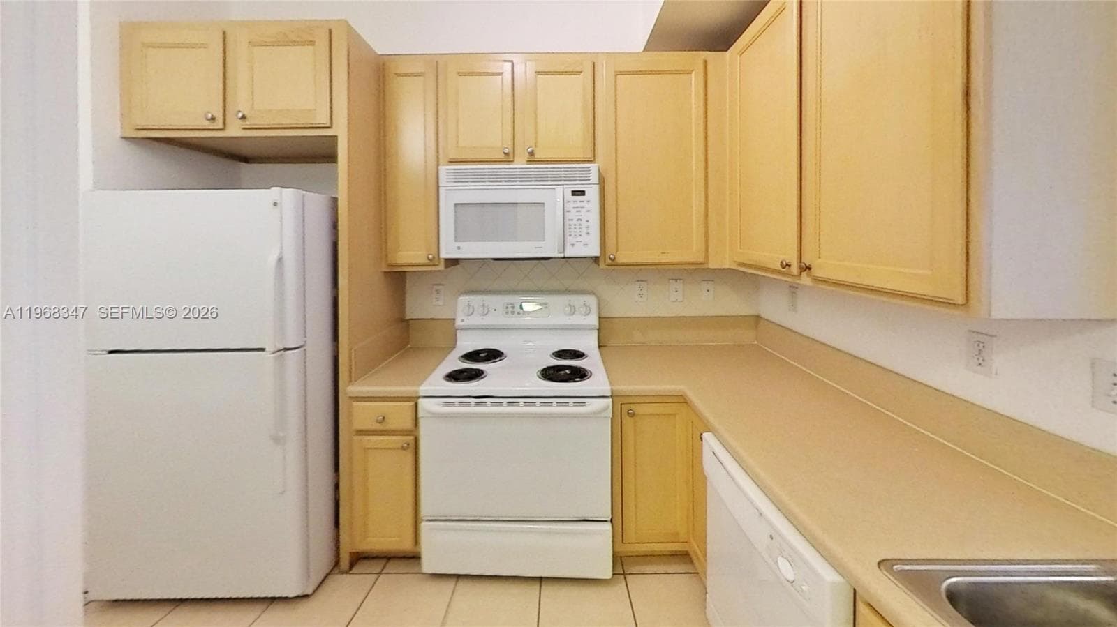 6001 SW 70th St # 217, South Miami FL 33143 — 17