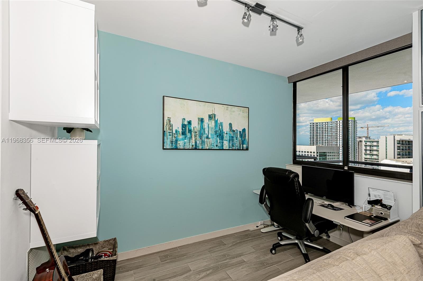 999 SW 1st Ave # 3215, Miami FL 33130 — 6