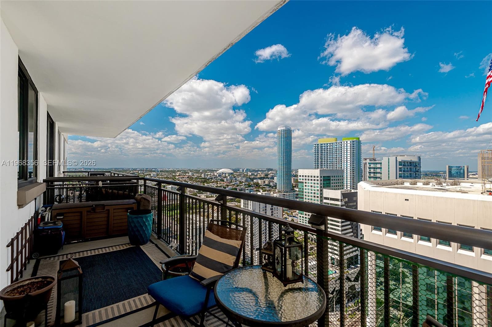 999 SW 1st Ave # 3215, Miami FL 33130 — 3