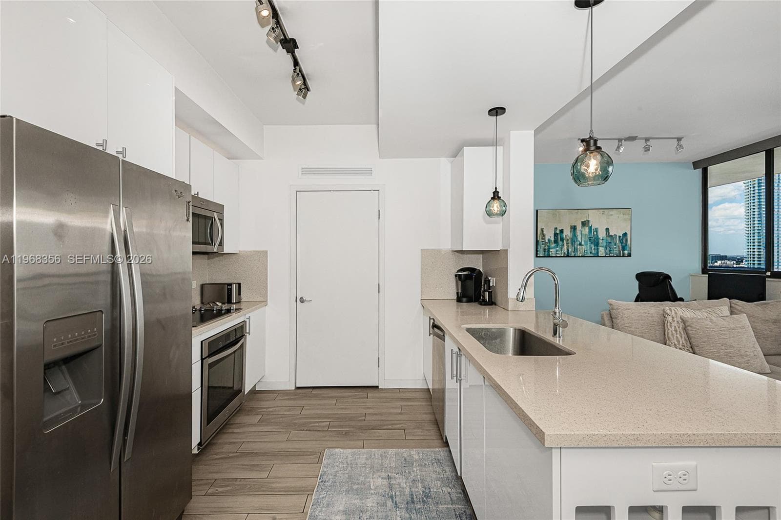 999 SW 1st Ave # 3215, Miami FL 33130 — 11