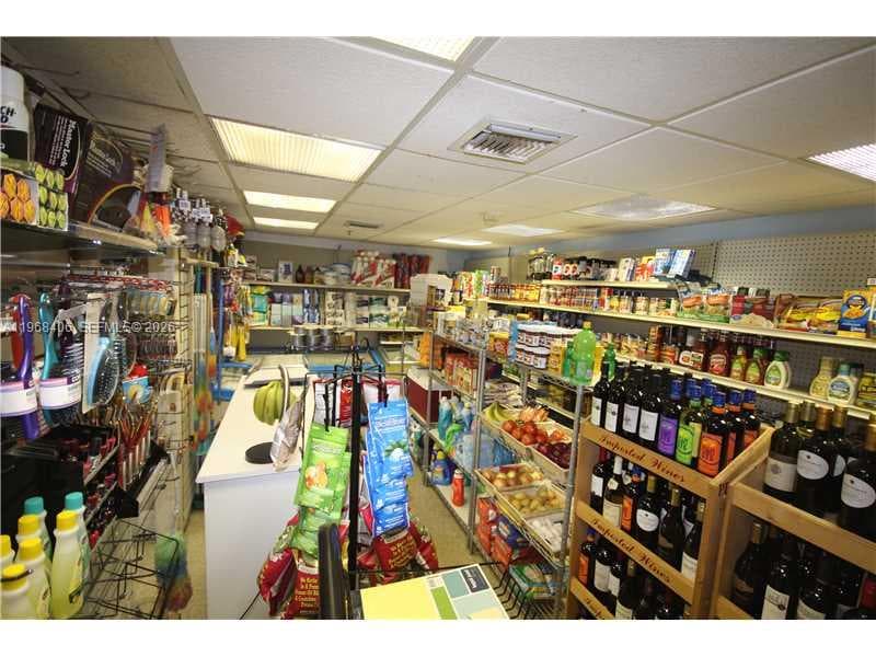 5151 COLLINS AV # 532, Miami Beach FL 33140 — 52