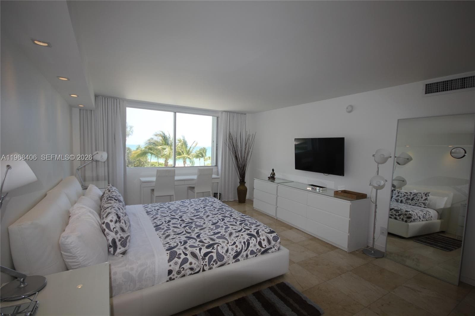 5151 COLLINS AV # 532, Miami Beach FL 33140 — 16