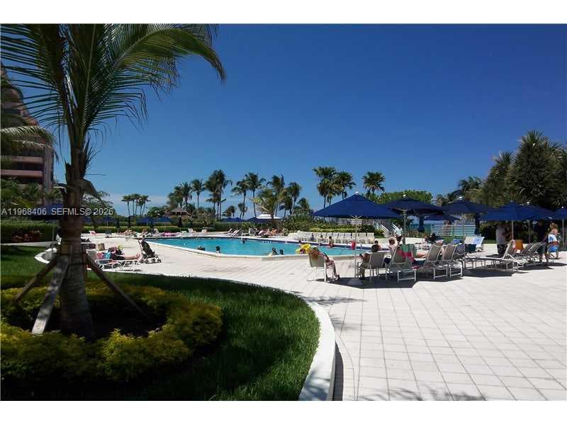 5151 COLLINS AV # 532, Miami Beach FL 33140 — 36