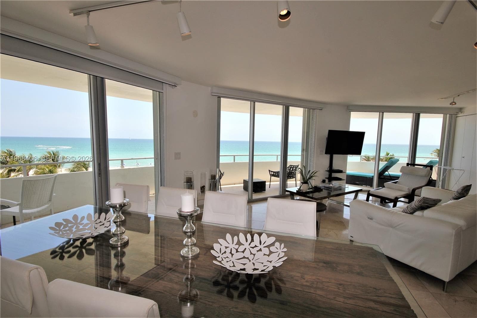 5151 COLLINS AV # 532, Miami Beach FL 33140 — 4