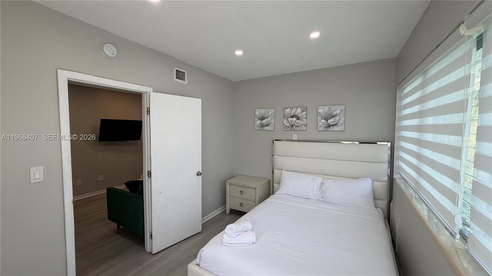 10000 E Bay Harbor Dr # 14, Bay Harbor Islands FL 33154 — 3