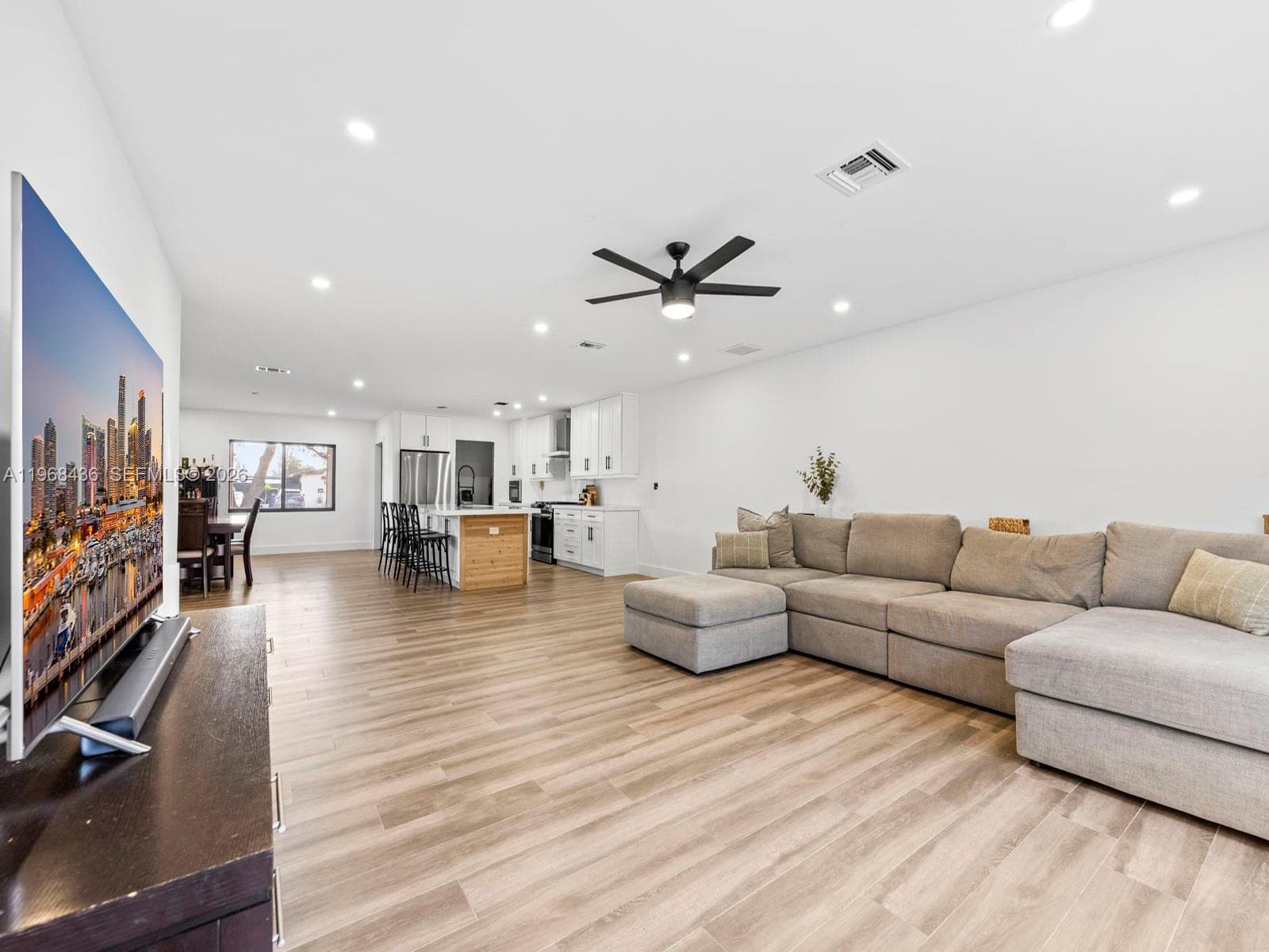 10415 SW 200th St, Cutler Bay FL 33157 — 2
