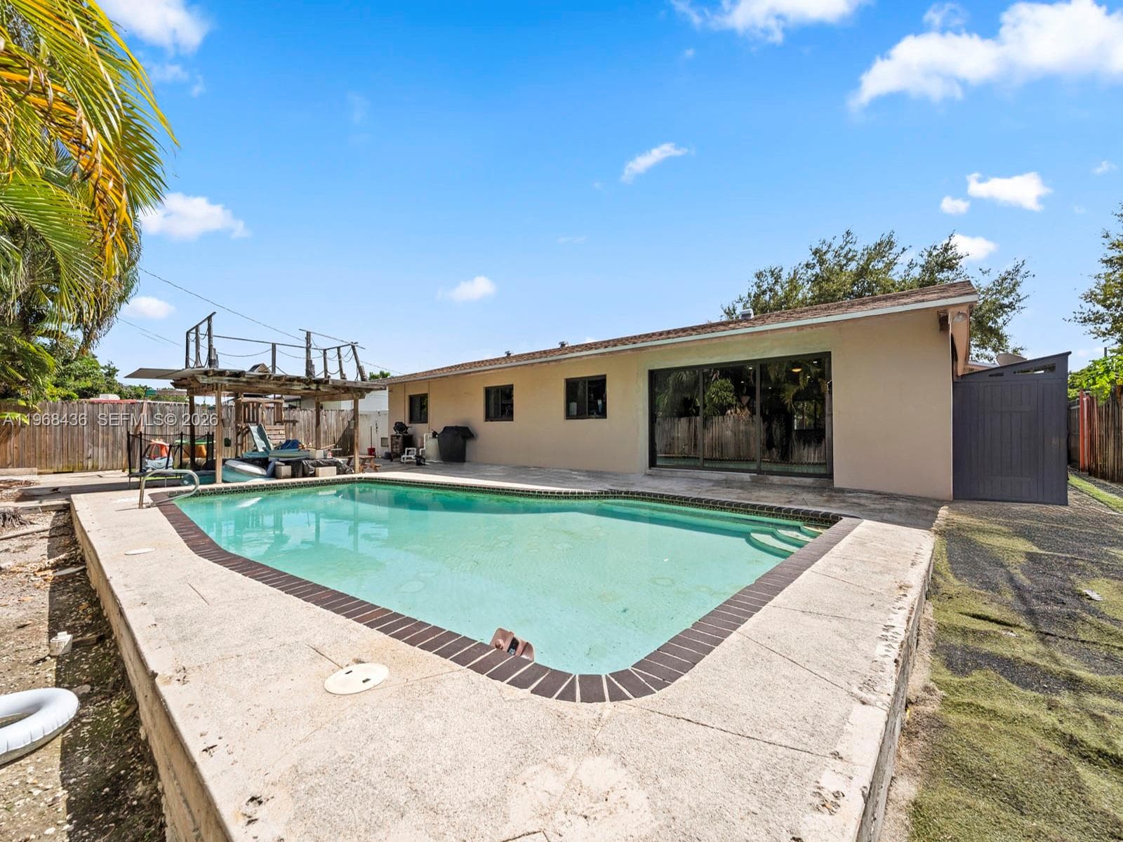 10415 SW 200th St, Cutler Bay FL 33157 — 30