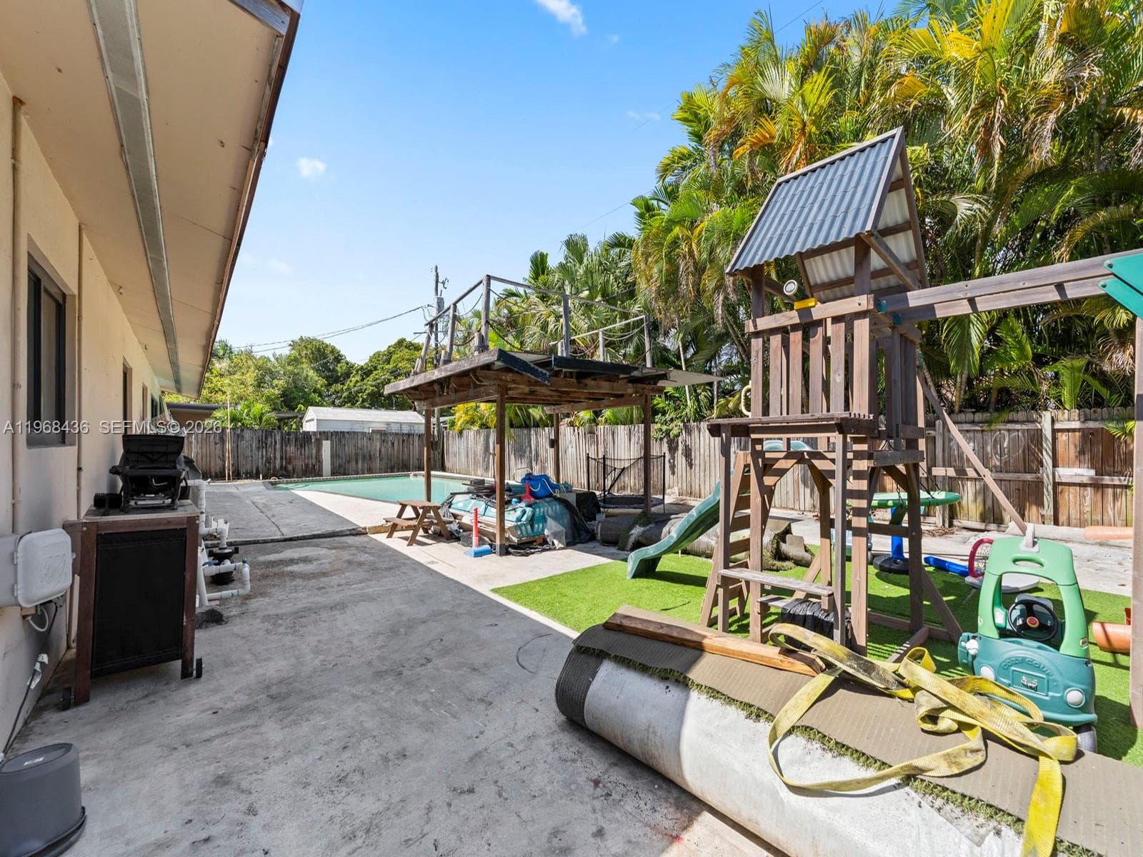 10415 SW 200th St, Cutler Bay FL 33157 — 34