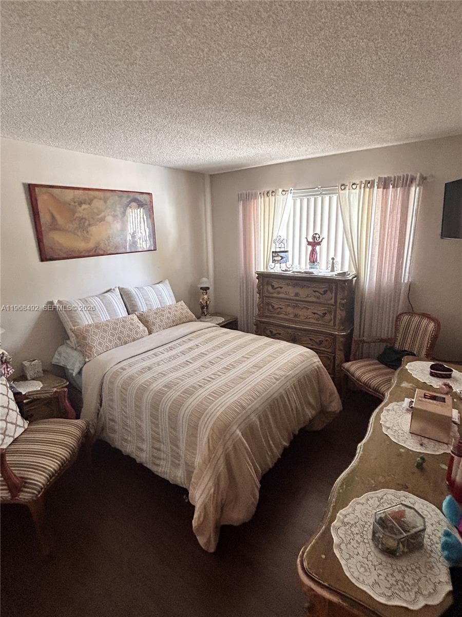7030 NW 179th St # 205, Hialeah FL 33015 — 23