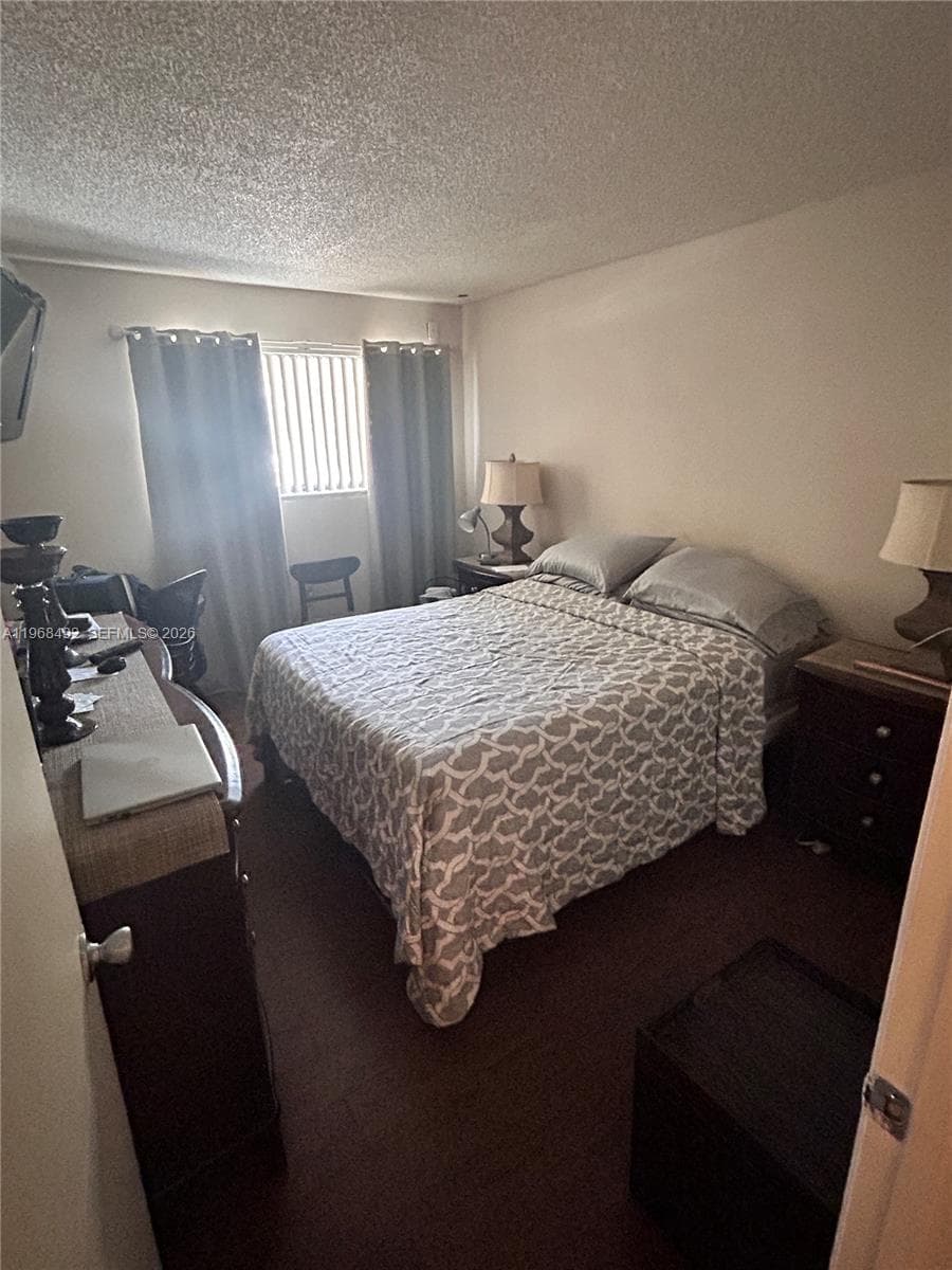 7030 NW 179th St # 205, Hialeah FL 33015 — 22
