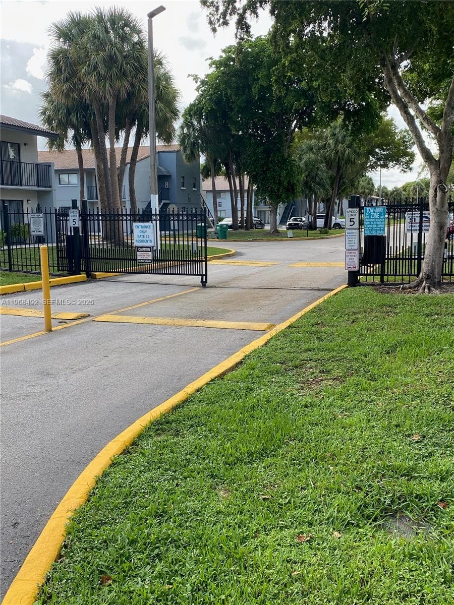 7030 NW 179th St # 205, Hialeah FL 33015 — 3