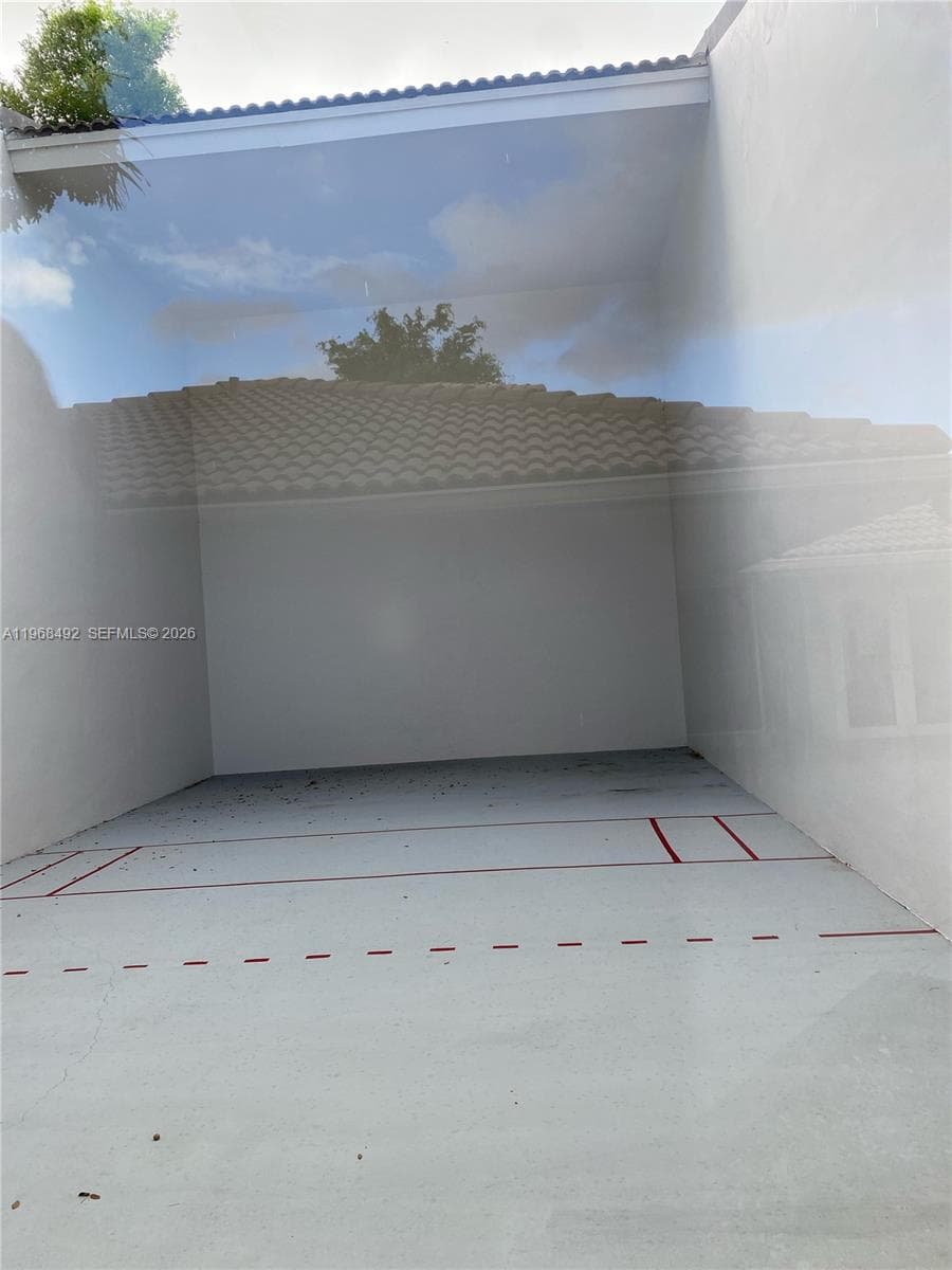 7030 NW 179th St # 205, Hialeah FL 33015 — 10