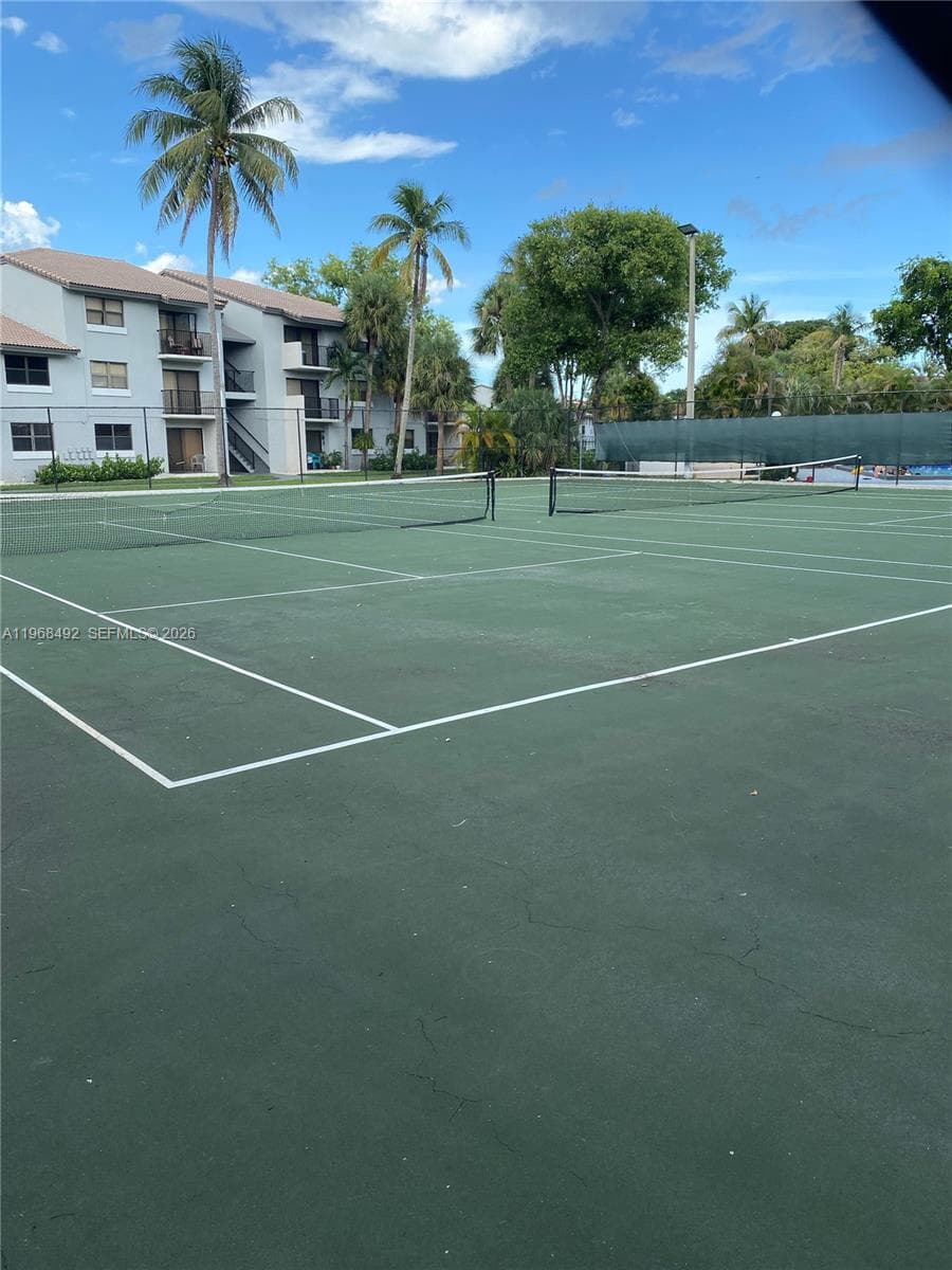 7030 NW 179th St # 205, Hialeah FL 33015 — 11