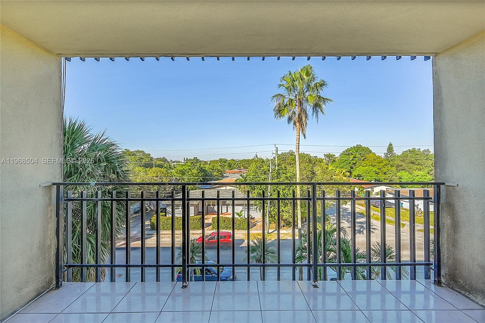 650 NE 149th St # 406A, Miami FL 33161 — 13
