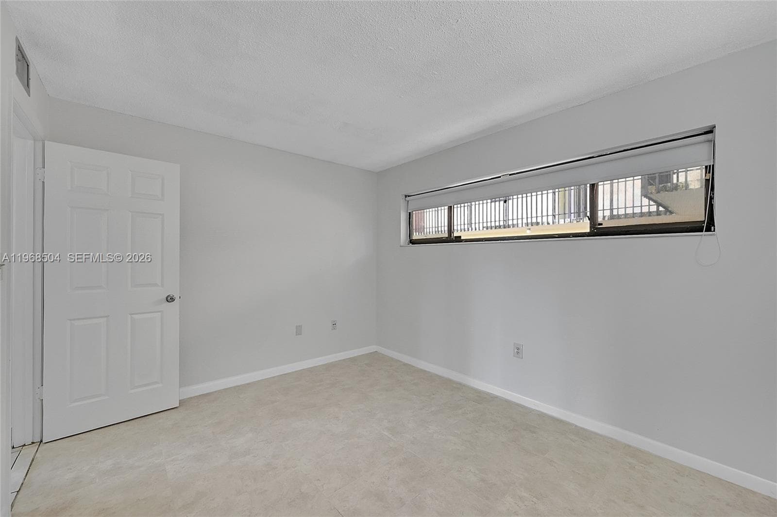 650 NE 149th St # 406A, Miami FL 33161 — 9